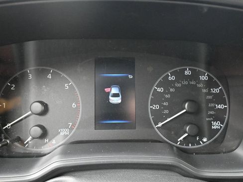 Used 2025 Toyota Corolla SE image 25