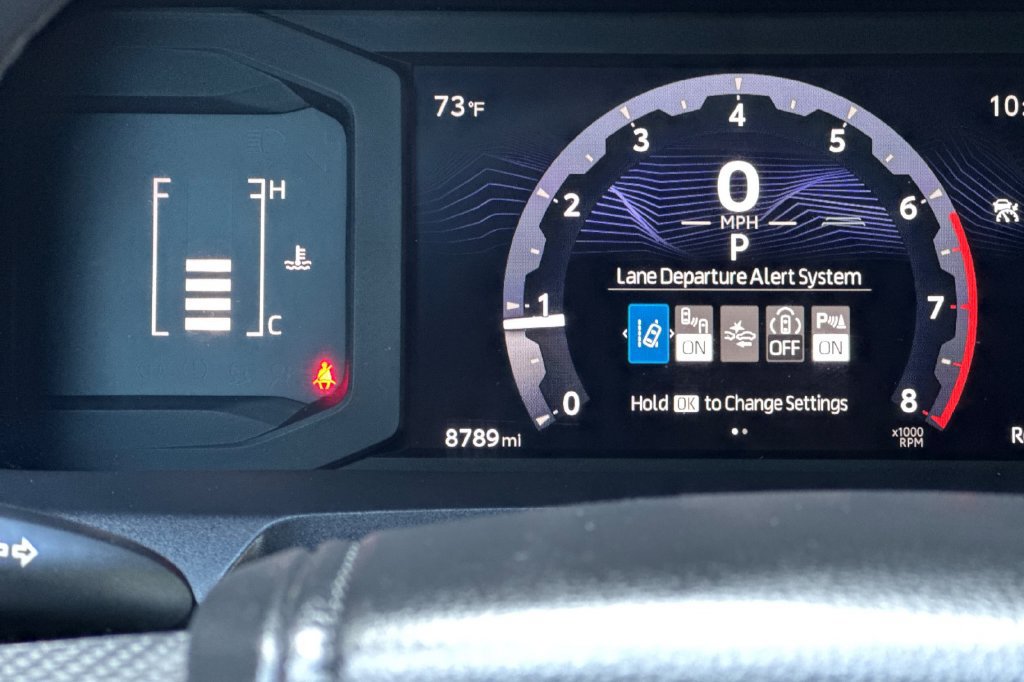 Certified 2026 Toyota Tacoma SR5 AWD/4WD image 23