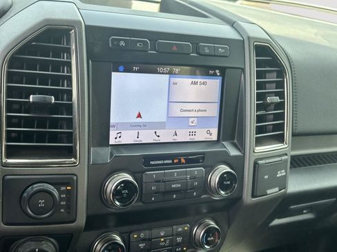 Used 2019 Ford F150 Raptor w/ Equipment Group 802A Luxury AWD/4WD image 11