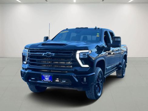 Certified 2025 Chevrolet Silverado 2500 High Country w/ Midnight Edition image 2
