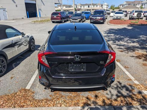 Used 2017 Honda Civic EX-L image 9
