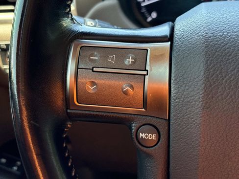 Used 2018 Lexus GX 460 Premium AWD/4WD image 19