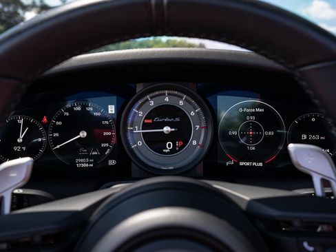 Used 2024 Porsche 911 Turbo S AWD/4WD image 67