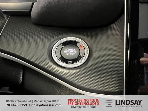 New 2025 Jeep Grand Cherokee Altitude AWD/4WD image 37