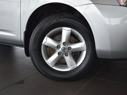 Used 2010 Nissan Rogue S w/ 360 Degree Value Pkg FWD image 2