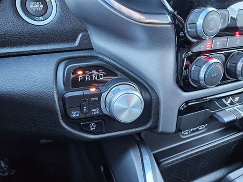 Used 2024 RAM 1500 Laramie image 24