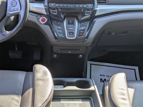 Used 2018 Honda Odyssey Elite image 20