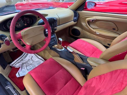 Used 1999 Porsche 911 Carrera 2dr Convertible image 12