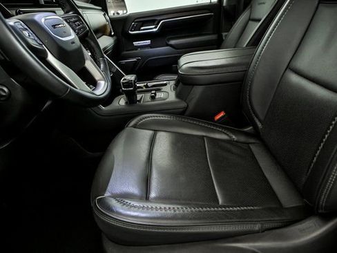 Used 2024 GMC Sierra 1500 Denali w/ Denali Reserve Package image 11