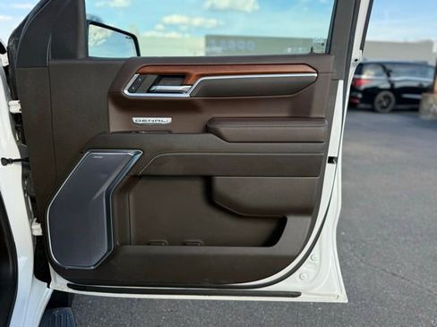 Used 2023 GMC Sierra 1500 Denali w/ Technology Package image 20