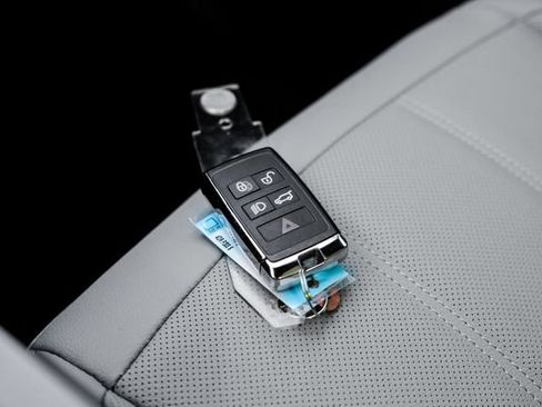 New 2026 Land Rover Range Rover Evoque S AWD/4WD image 69