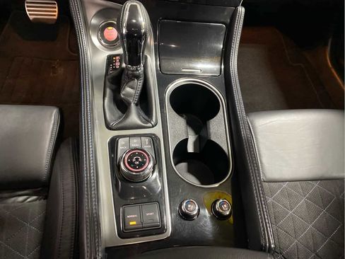 Used 2017 Nissan Maxima SR w/ Midnight Edition image 18