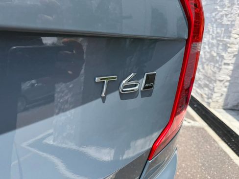 Used 2022 Volvo XC90 T6 Momentum w/ Protection Package Premier AWD/4WD image 14