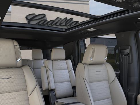 Used 2023 Cadillac Escalade Sport w/ LPO, ONYX Package AWD/4WD image 25