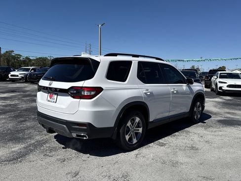 New 2026 Honda Pilot EX-L image 7