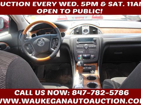 Used 2008 Buick Enclave CX w/ Driver Confidence Package image 6