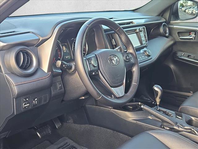 Used 2016 Toyota RAV4 SE FWD image 11