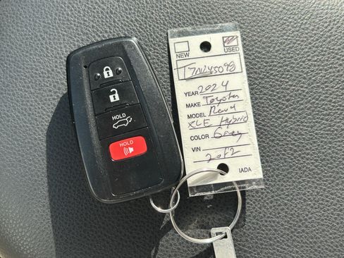 Used 2024 Toyota RAV4 XLE w/ Convenience Package AWD/4WD image 36