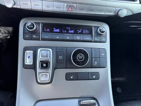 Used 2020 Hyundai Palisade SEL w/ Convenience Package FWD image 24
