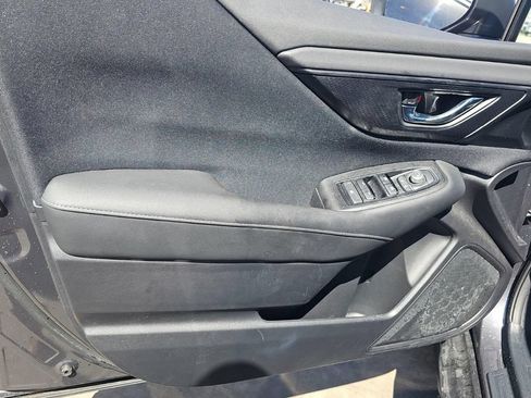 Used 2025 Subaru Outback Premium AWD/4WD image 37