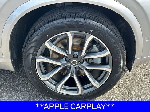 Used 2018 Volvo XC90 T5 Momentum w/ Convenience Package AWD/4WD image 12