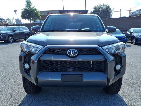 Used 2018 Toyota 4Runner SR5 Premium AWD/4WD image 16