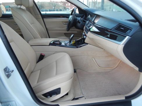 Used 2012 BMW 535i xDrive Sedan image 39
