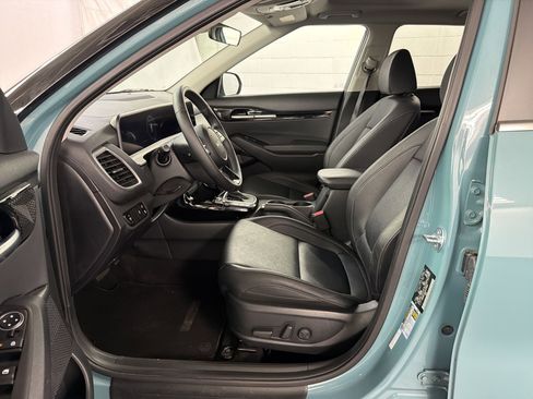 Used 2025 Kia Seltos EX w/ EX Sunroof Package AWD/4WD image 5
