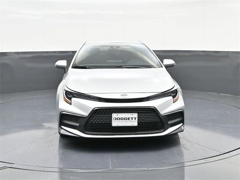 Used 2022 Toyota Corolla SE image 26