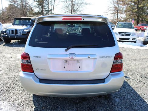 Used 2005 Toyota Highlander Limited image 7