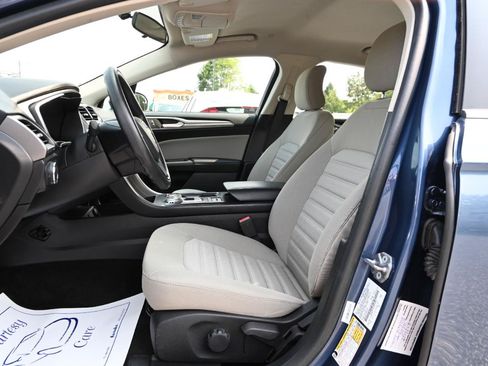 Used 2018 Ford Fusion S FWD image 18