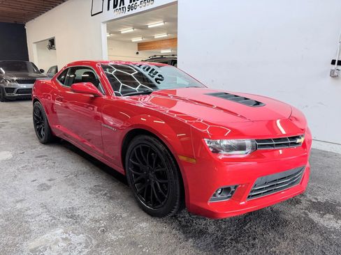 Used 2014 Chevrolet Camaro SS image 2