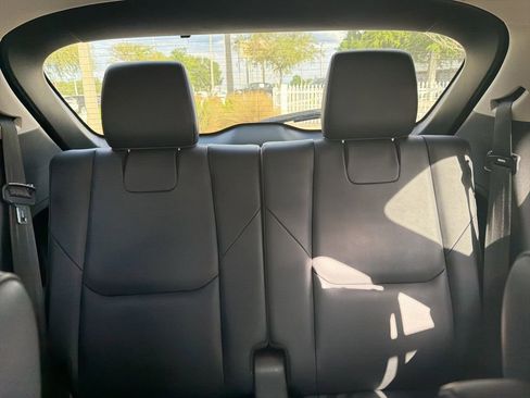 Used 2023 MAZDA CX-9 Touring AWD/4WD image 16