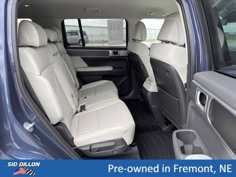 Used 2025 Hyundai Santa Fe SEL AWD/4WD image 17
