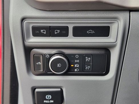 Certified 2022 Ford F150 XLT w/ Equipment Group 302A High image 23