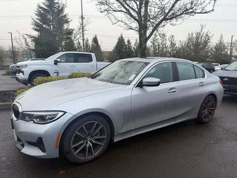 Used 2019 BMW 330i 330i w/ Premium Package image 2