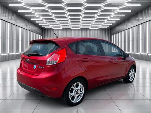 Used 2014 Ford Fiesta SE FWD image 5