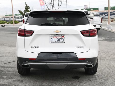 Used 2023 Chevrolet Blazer Premier FWD image 6