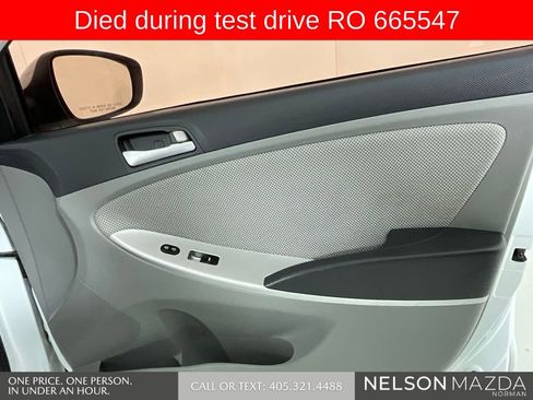 Used 2014 Hyundai Accent GS image 15