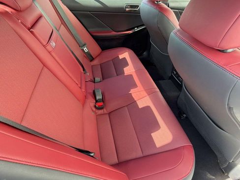Used 2025 Lexus IS 300 w/ Comfort Package image 32