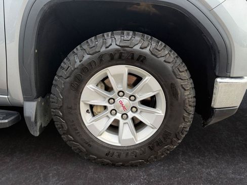 Used 2024 GMC Sierra 1500 SLE w/ Preferred Package AWD/4WD image 28