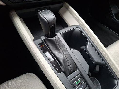 Used 2023 Honda Accord EX image 15