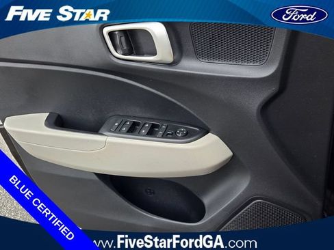Used 2026 Hyundai Venue SEL FWD image 27