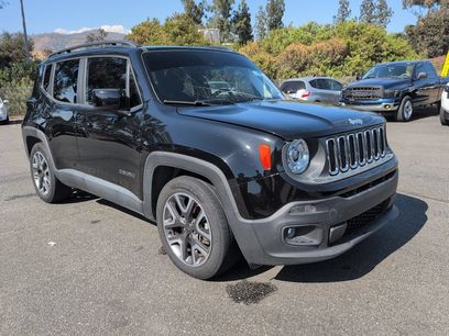 Used 2018 Jeep Renegade Latitude w/ UConnect 8.4 Nav Group