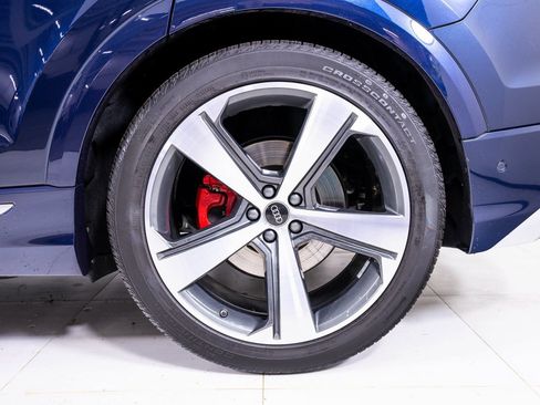 Used 2024 Audi SQ8 Prestige w/ Prestige Package image 10