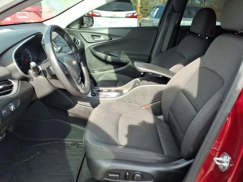 Used 2020 Chevrolet Malibu RS image 12