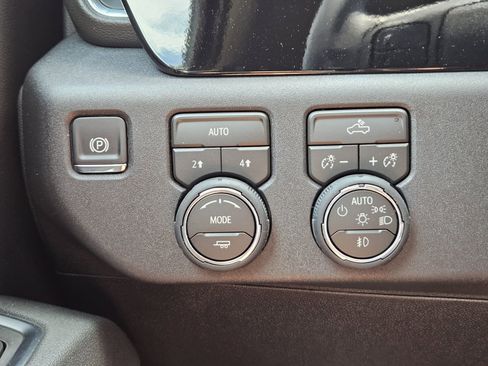 New 2026 Chevrolet Silverado 1500 RST w/ RST Select Package AWD/4WD image 23