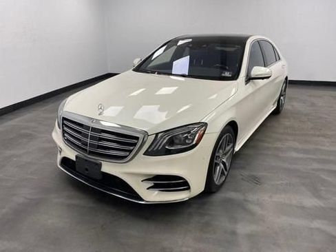 Used 2019 Mercedes-Benz S 560 4MATIC Sedan w/ AMG Line Exterior image 2