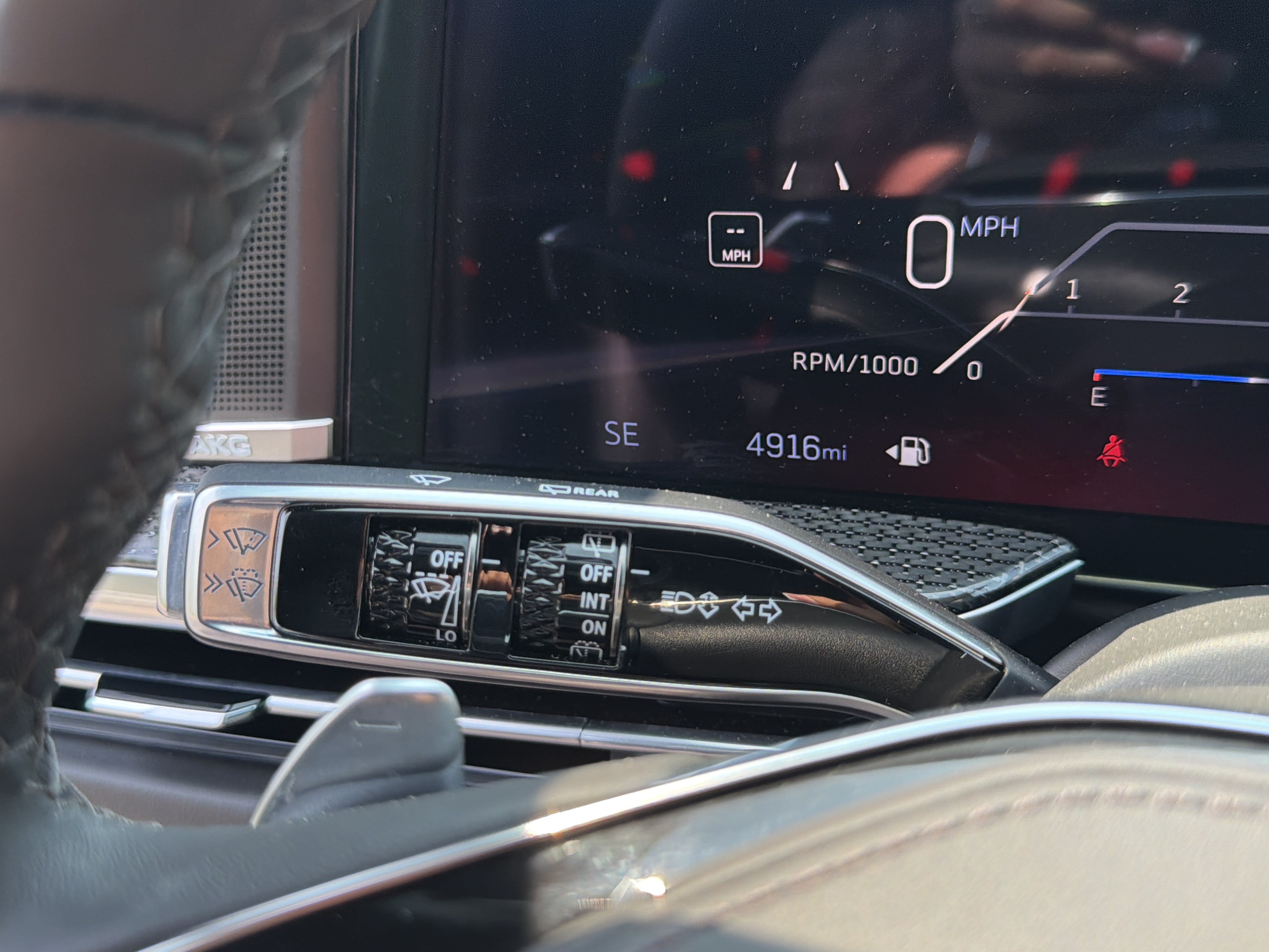 Used 2026 Cadillac Escalade V AWD/4WD image 84