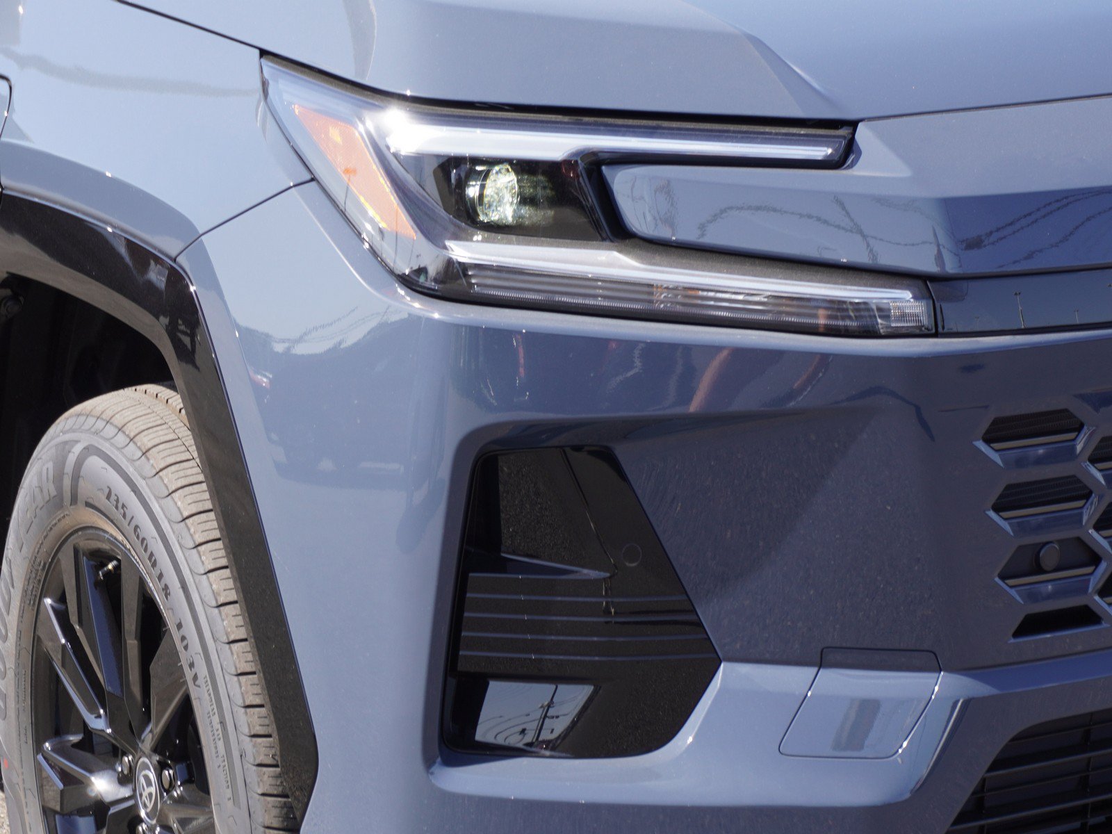 New 2026 Toyota RAV4 SE AWD/4WD image 3